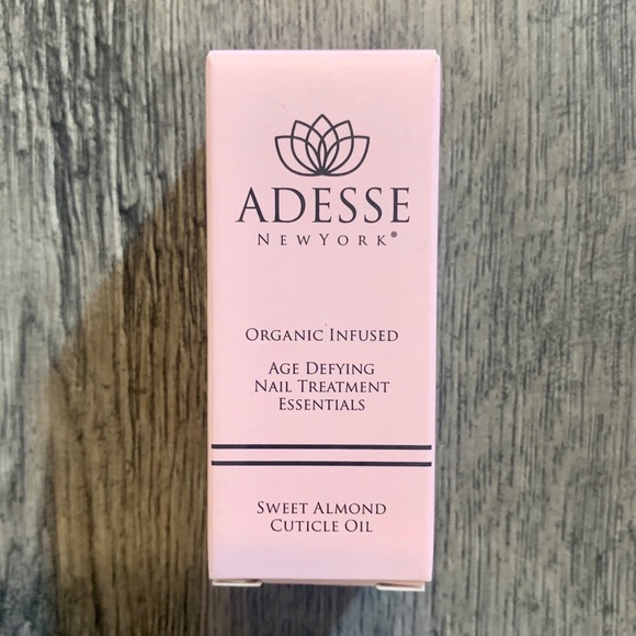 🔥Adesse Age Defying Sweet Almond Cuticle Oil - Picture 4 of 5